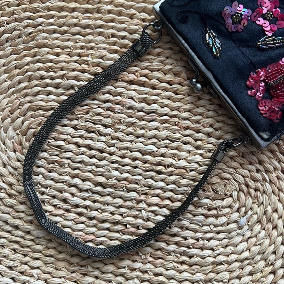 Vintage Jeanne Lottie Black Beaded Floral Clutch Bag - Picture 5 of 7